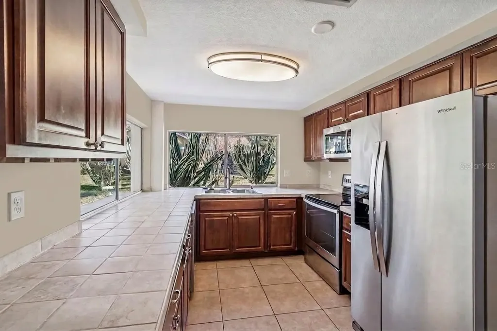 8210 Clover Hill Loop Hudson FL 34667