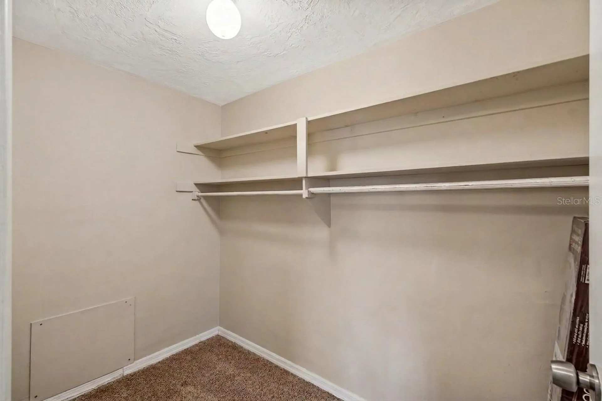 8210 Clover Hill Loop Hudson FL 34667