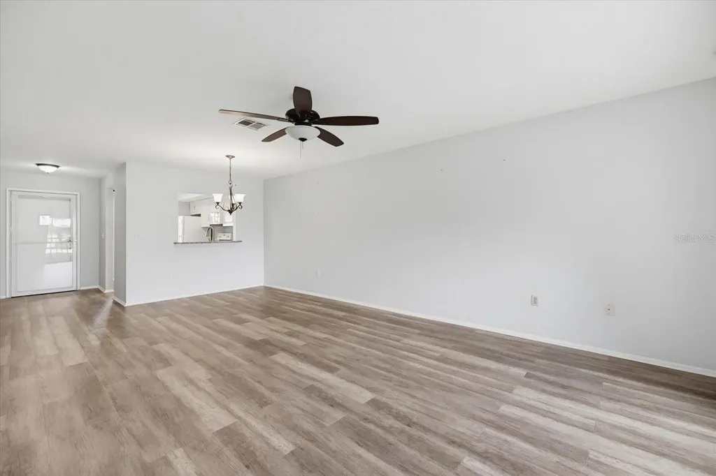 335 Three Lakes Lane Venice FL 34285