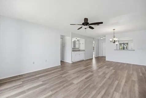 335 Three Lakes Lane Venice FL 34285