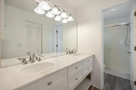 335 Three Lakes Lane Venice FL 34285