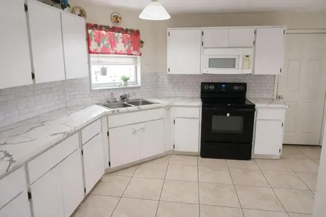 6115 N Albany Avenue Tampa FL 33604