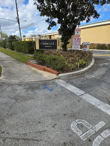 1000 Lake Of The Woods Boulevard Casselberry FL 32730