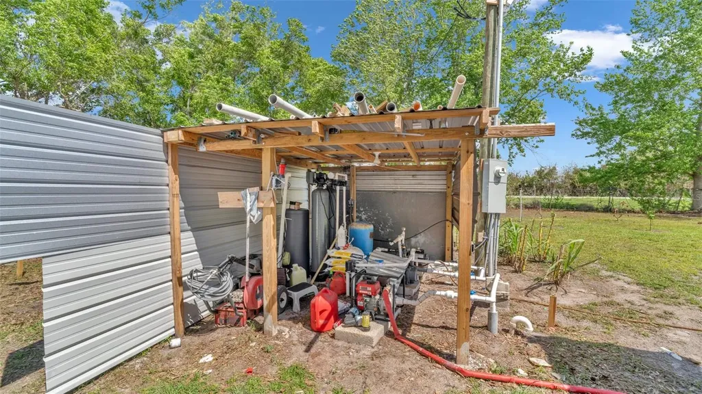 1333 Bluff Hammock Road Lorida FL 33857
