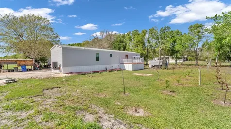 1333 Bluff Hammock Road Lorida FL 33857