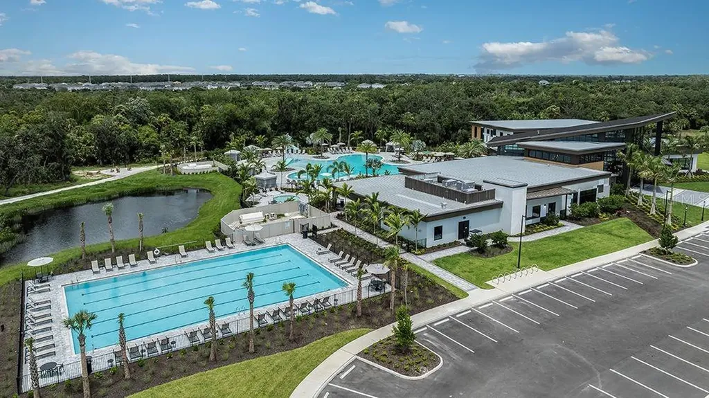 7801 Centaurus Way Sarasota FL 34241