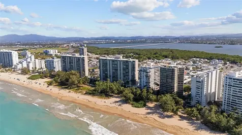 4429 Avenue Isla Verde Carolina PR 00979