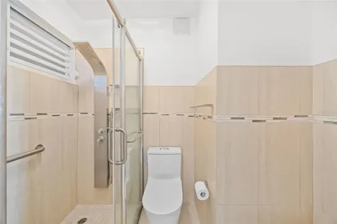 4429 Avenue Isla Verde Carolina PR 00979