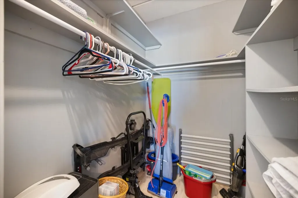 708 Tamiami Trail S Venice FL 34285
