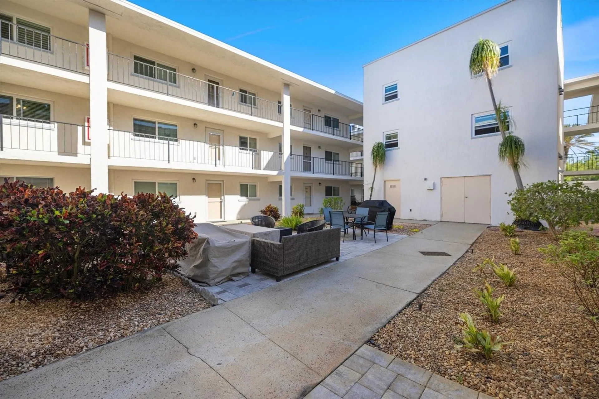 708 Tamiami Trail S Venice FL 34285
