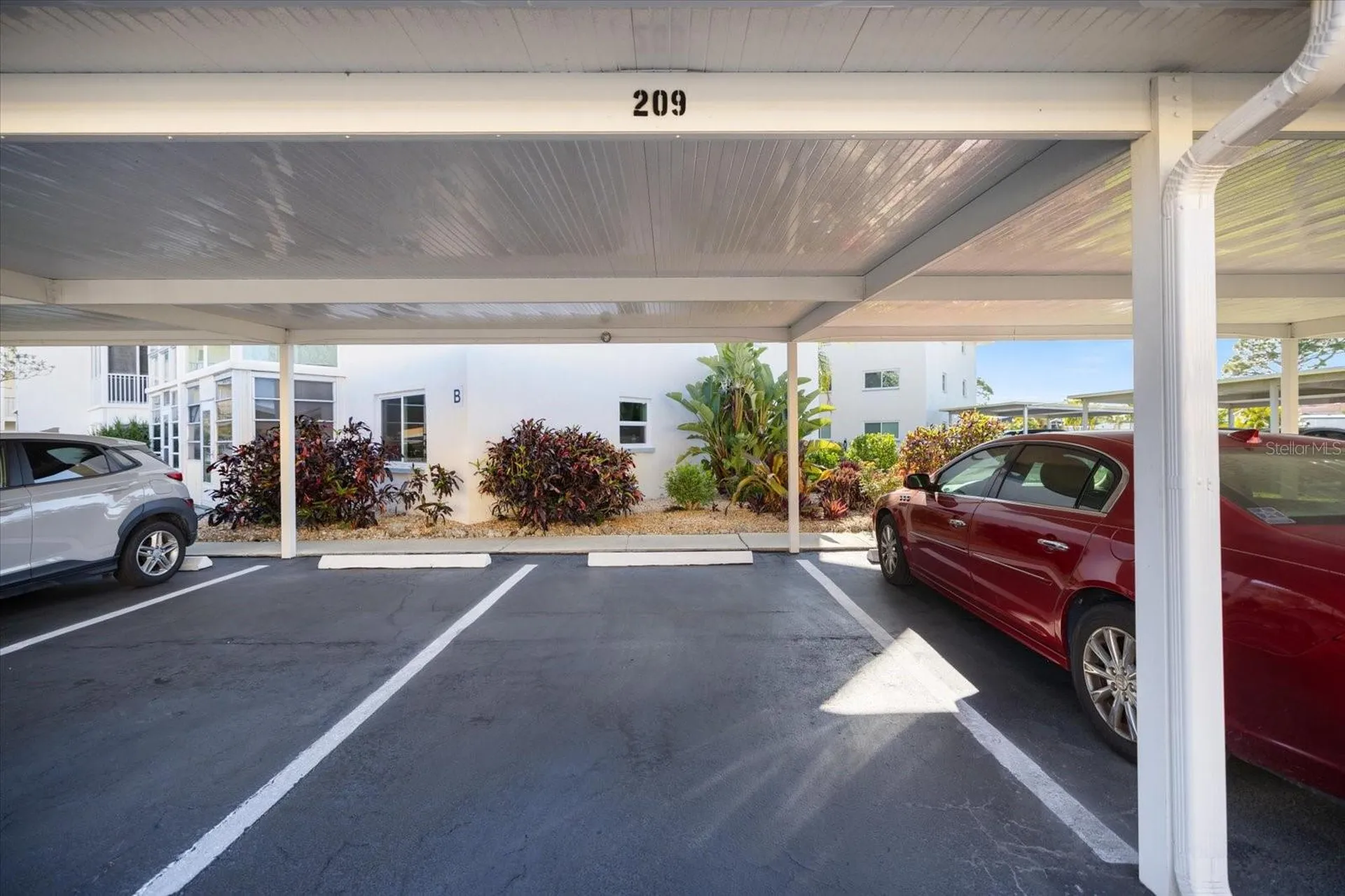 708 Tamiami Trail S Venice FL 34285