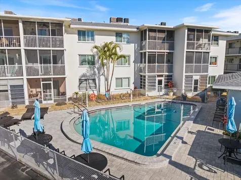 708 Tamiami Trail S Venice FL 34285