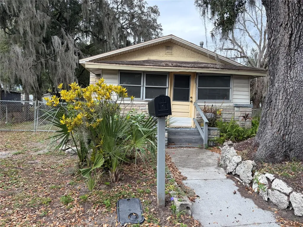 721 W 5th Street Lakeland FL 33805