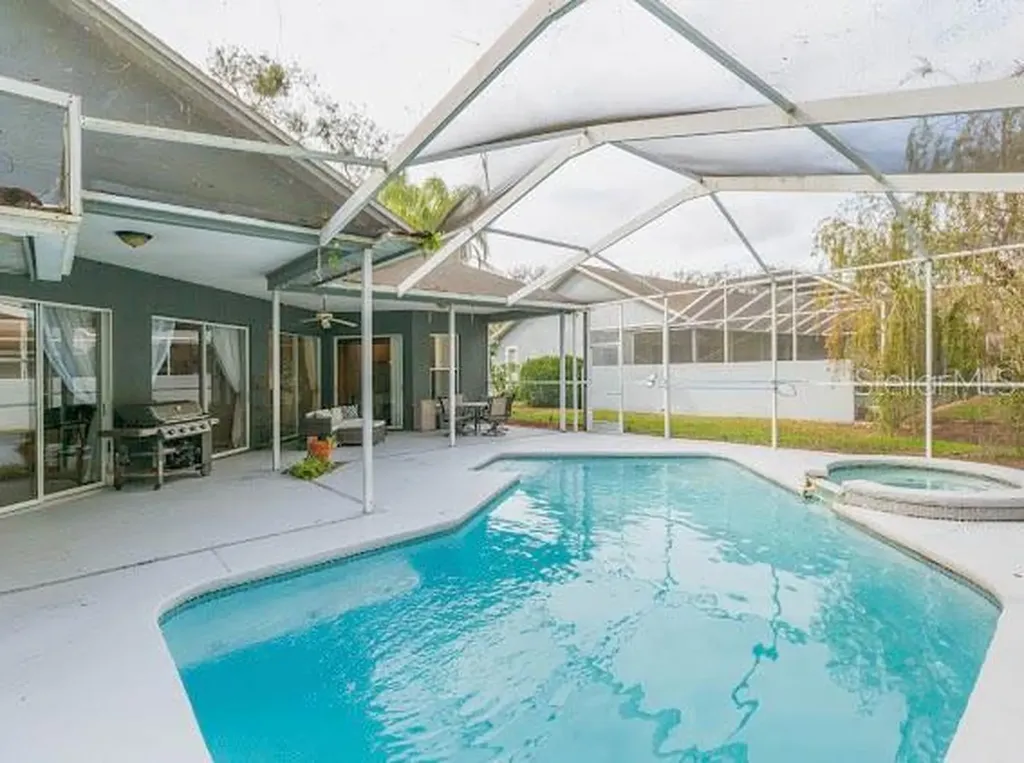 23635 Oakside Boulevard Lutz FL 33559