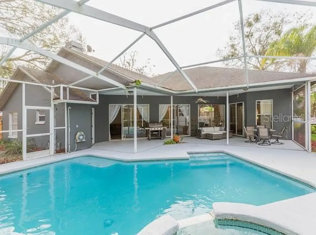 23635 Oakside Boulevard Lutz FL 33559