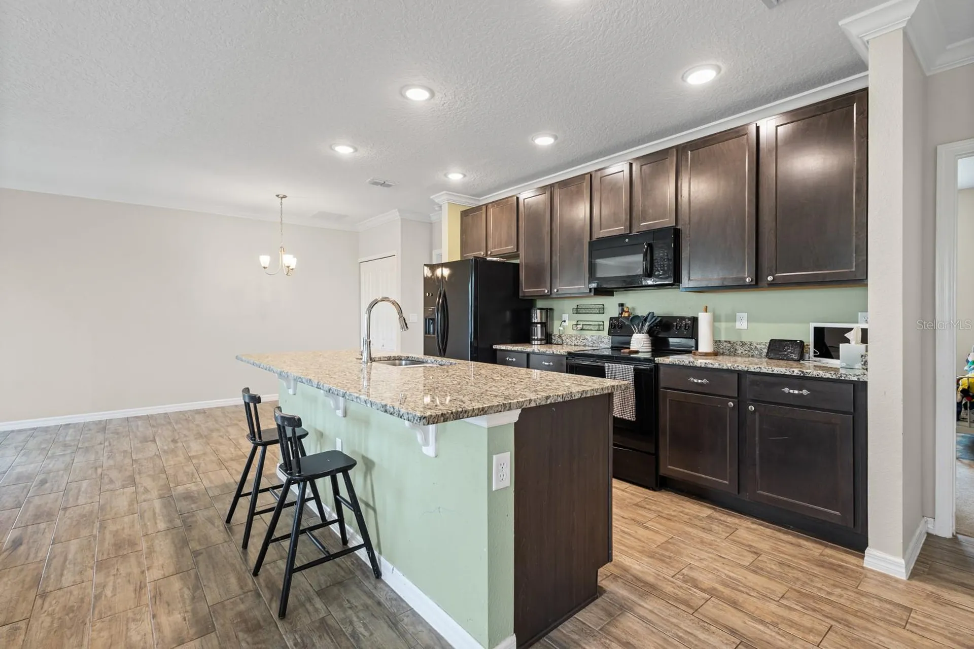 338 Pinecrest Loop Davenport FL 33837