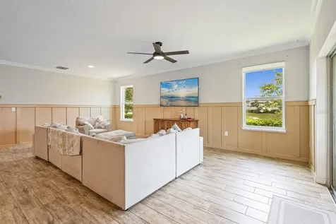 338 Pinecrest Loop Davenport FL 33837