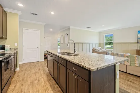 338 Pinecrest Loop Davenport FL 33837