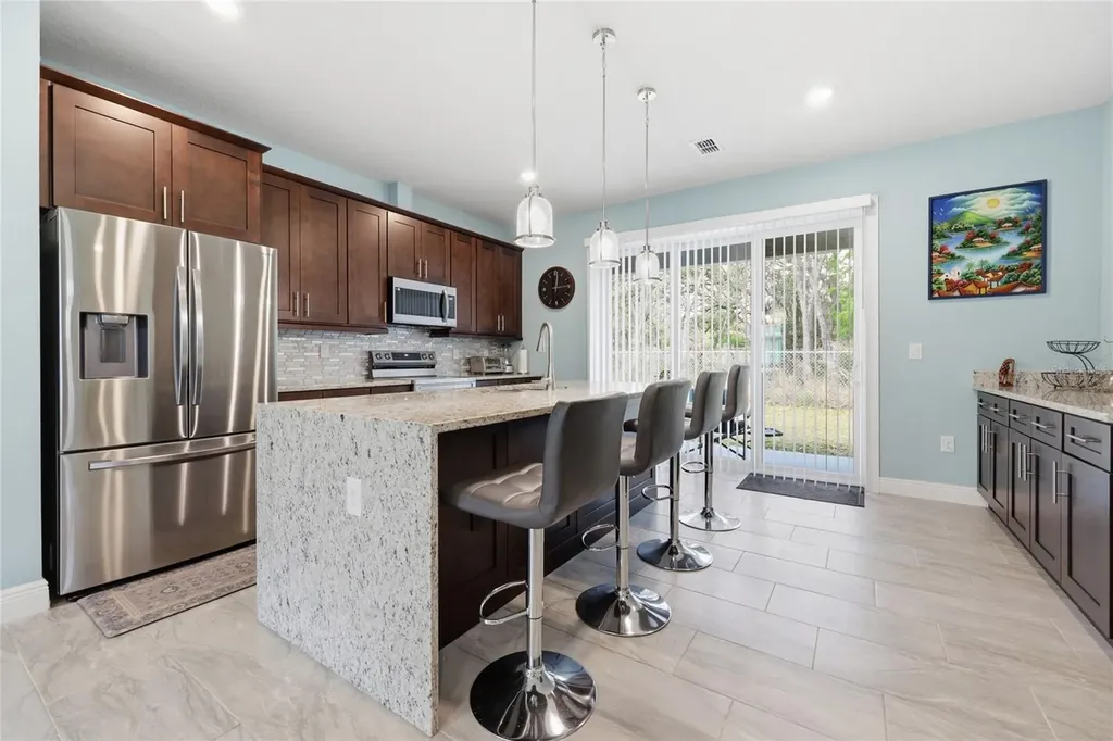 2118 W Hampshire Boulevard Citrus Springs FL 34434