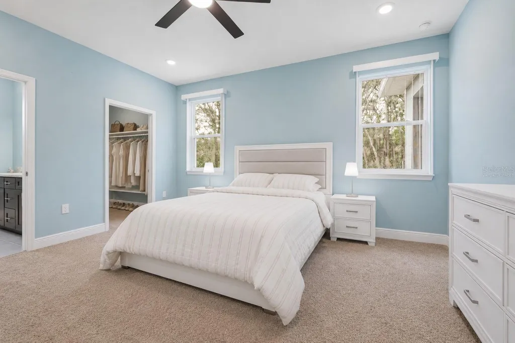 2118 W Hampshire Boulevard Citrus Springs FL 34434