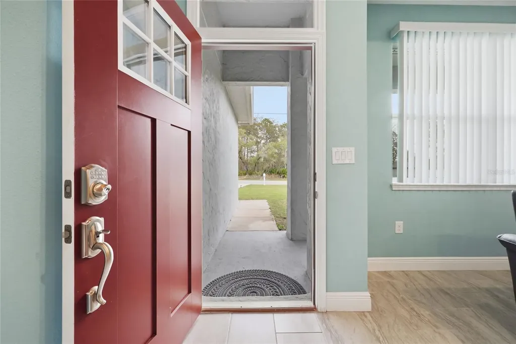 2118 W Hampshire Boulevard Citrus Springs FL 34434