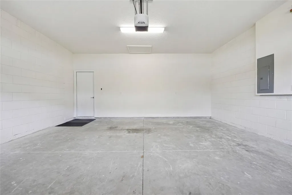 2118 W Hampshire Boulevard Citrus Springs FL 34434