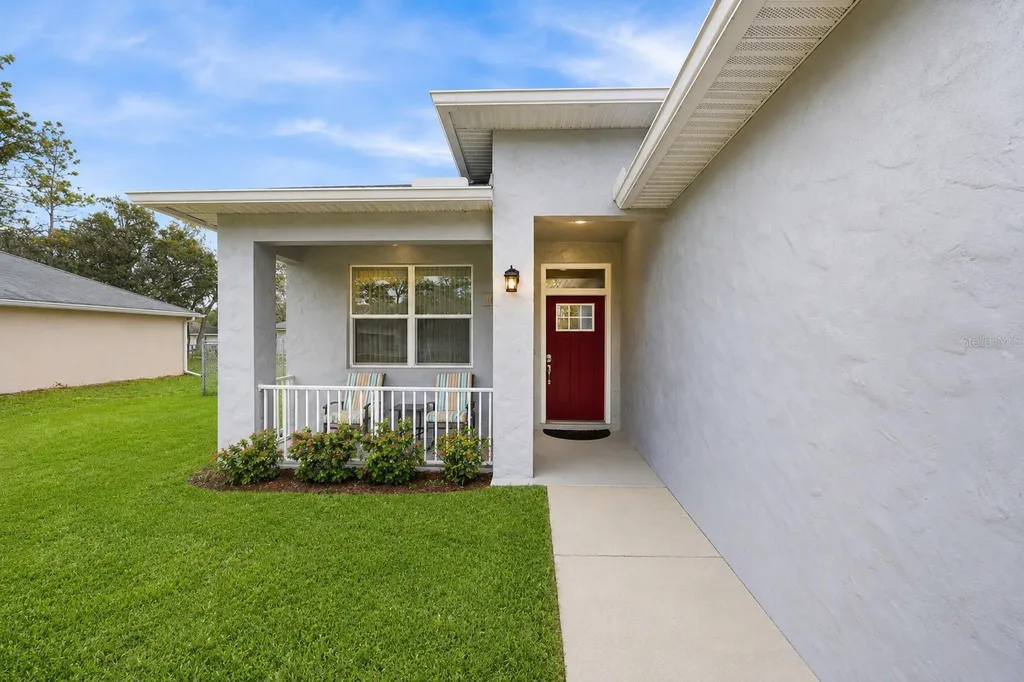 2118 W Hampshire Boulevard Citrus Springs FL 34434