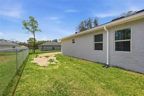 2118 W Hampshire Boulevard Citrus Springs FL 34434