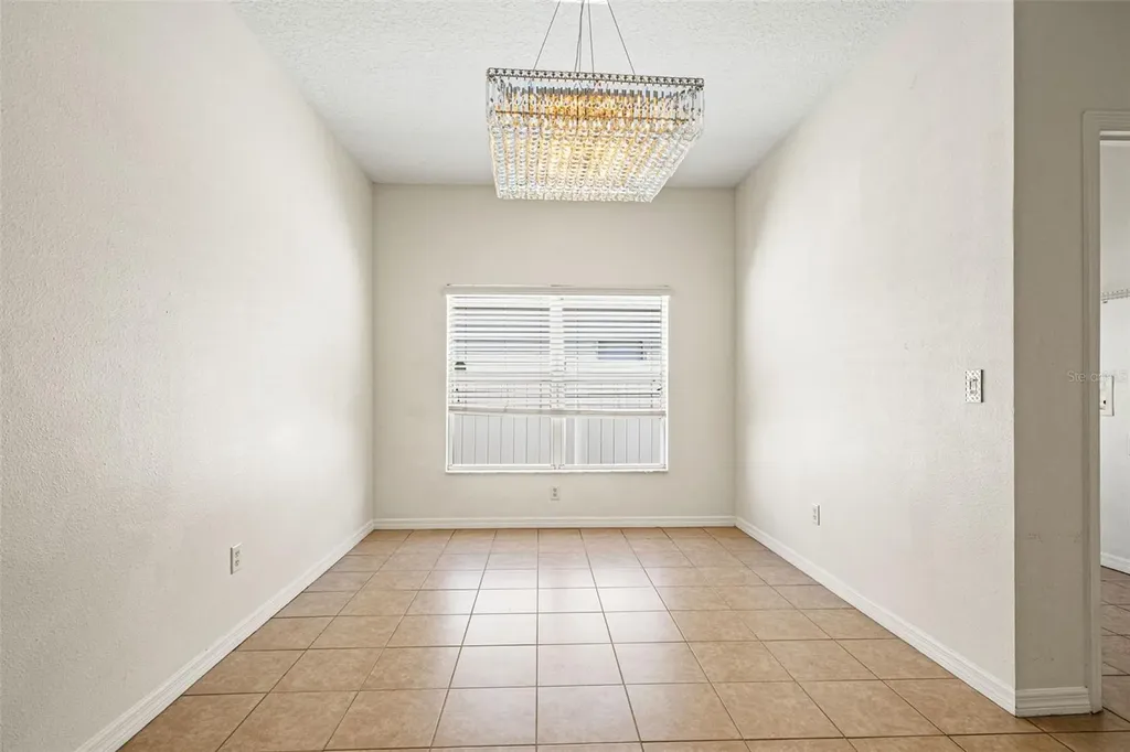 518 York Dale Drive Ruskin FL 33570