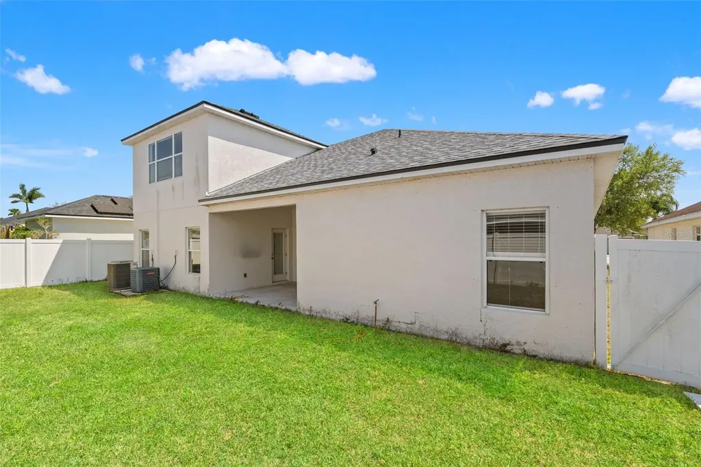 518 York Dale Drive Ruskin FL 33570