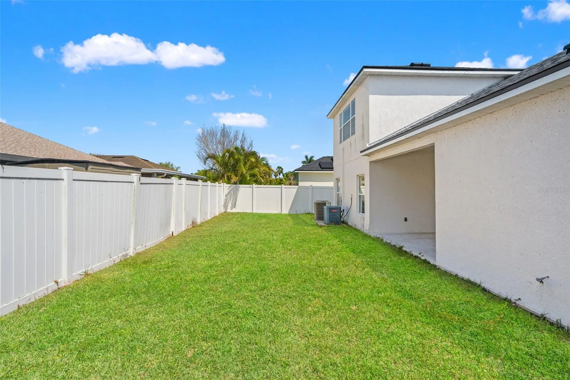 518 York Dale Drive Ruskin FL 33570