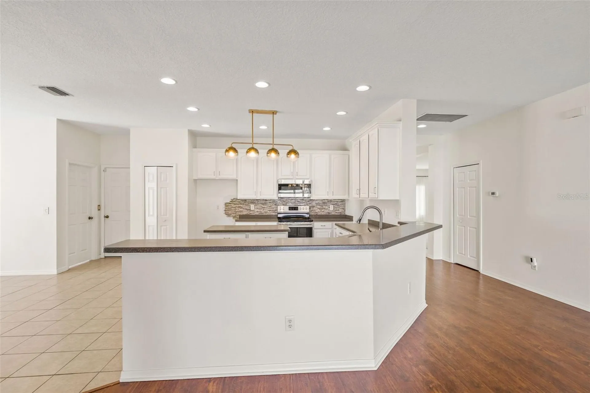 518 York Dale Drive Ruskin FL 33570