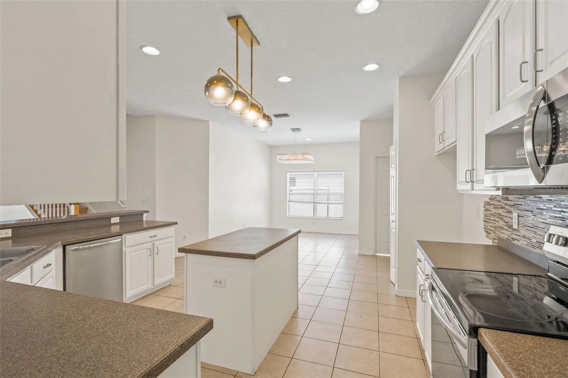 518 York Dale Drive Ruskin FL 33570
