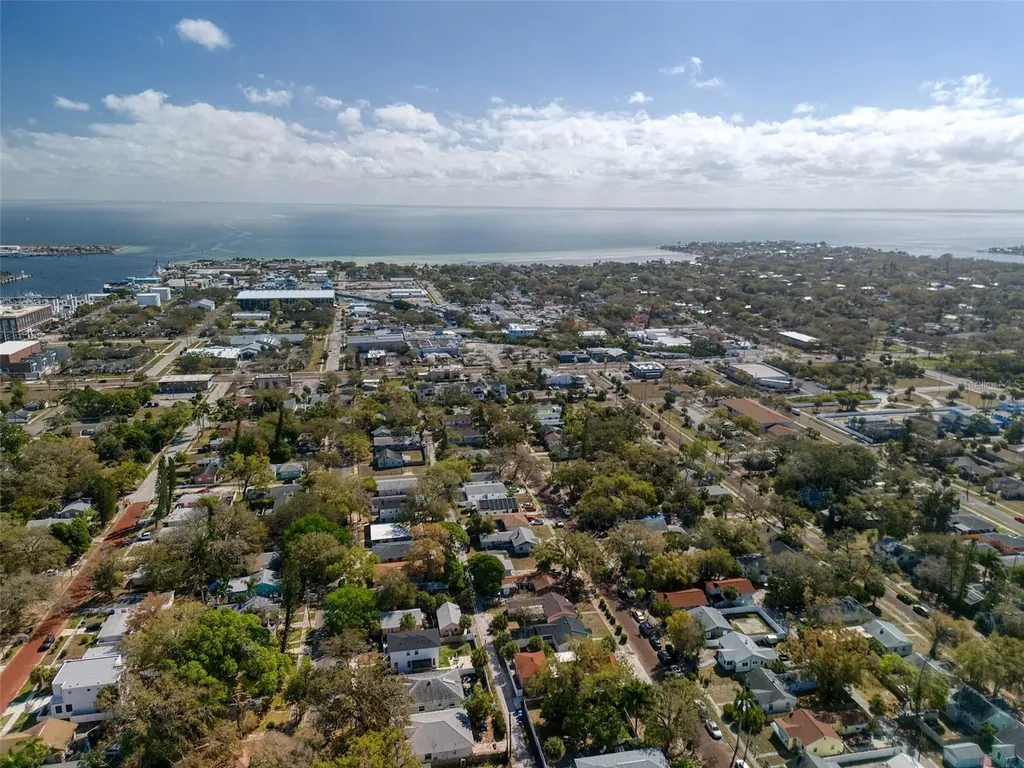 675 16th Avenue S St Petersburg FL 33701