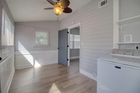675 16th Avenue S St Petersburg FL 33701