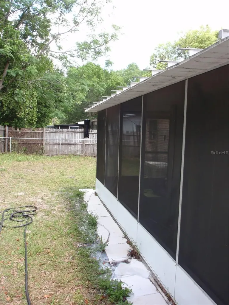 10406 N 26th Street Tampa FL 33612