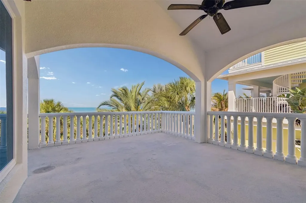 2811 Sunset Way St Pete Beach FL 33706