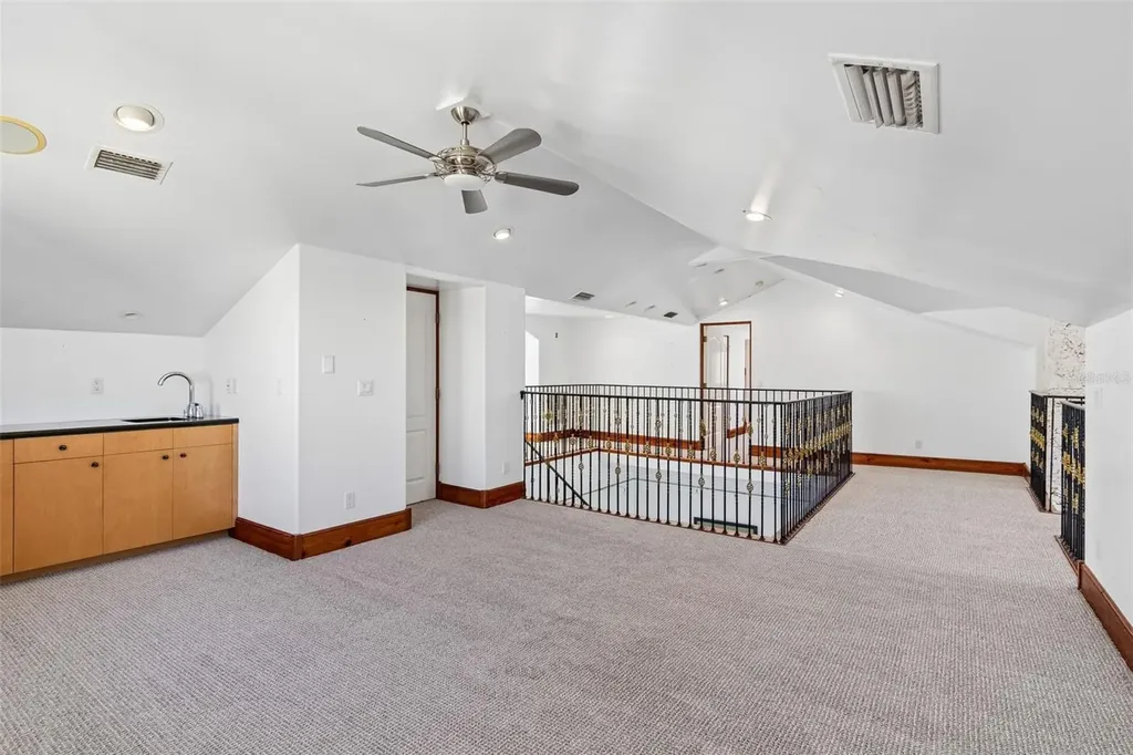 2811 Sunset Way St Pete Beach FL 33706