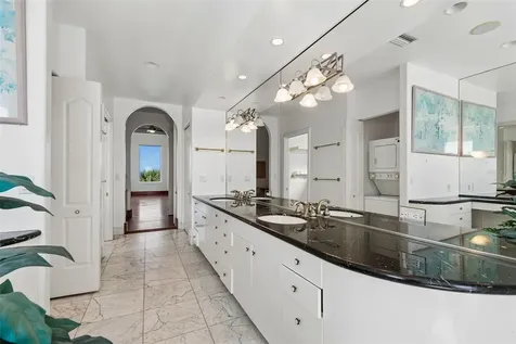 2811 Sunset Way St Pete Beach FL 33706