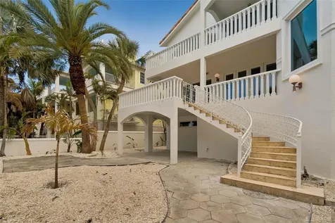 2811 Sunset Way St Pete Beach FL 33706