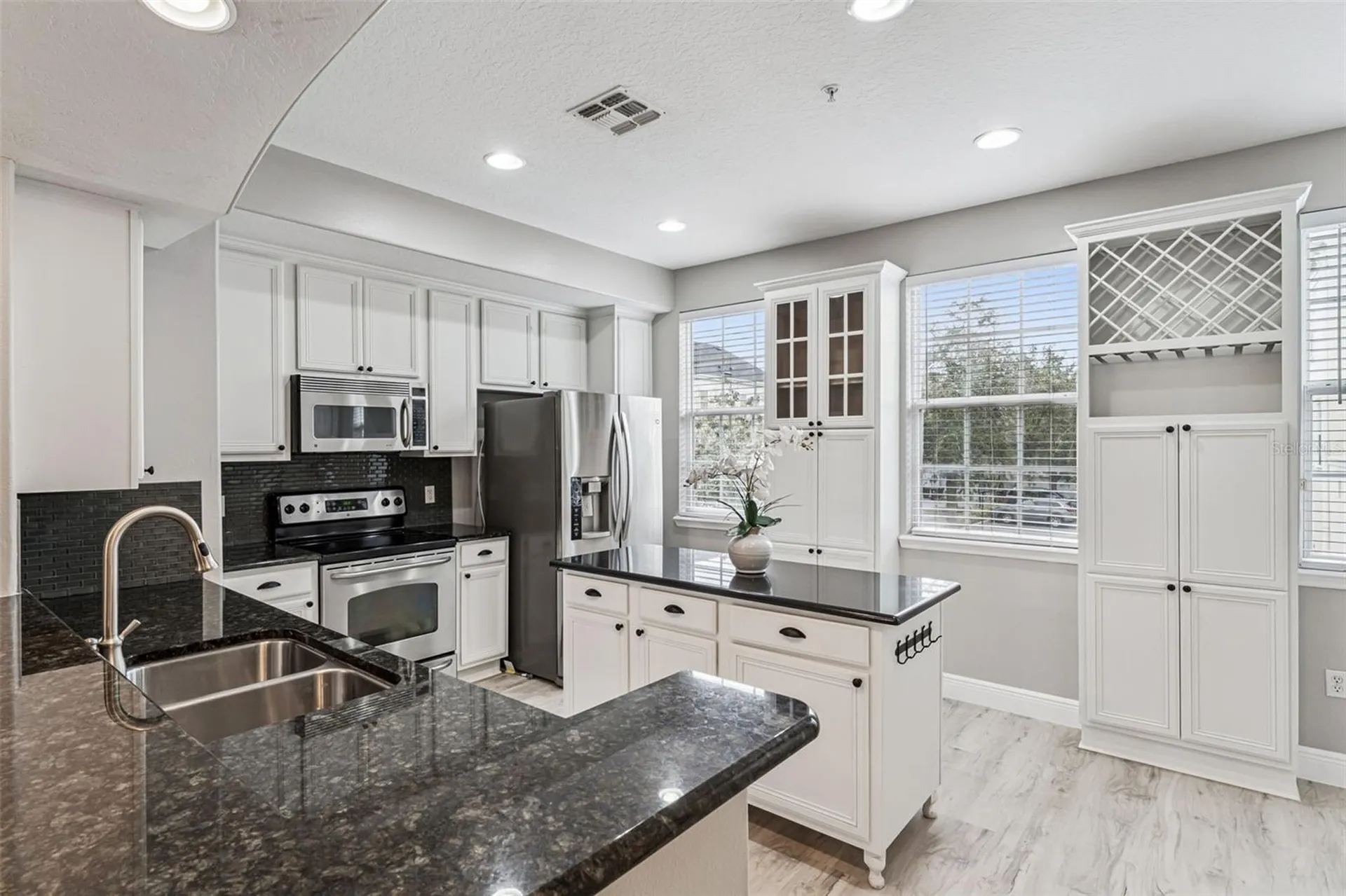 4571 Virginia Drive Orlando FL 32814