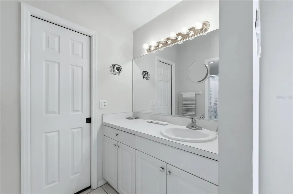 4205 Castlebridge Lane Sarasota FL 34238