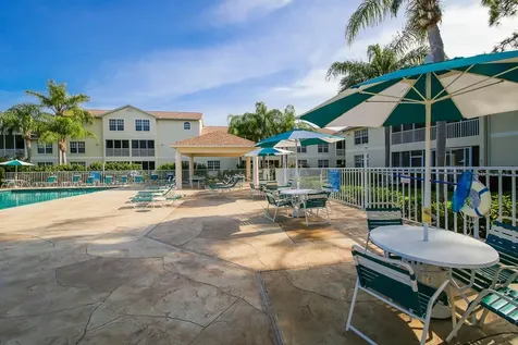 4205 Castlebridge Lane Sarasota FL 34238