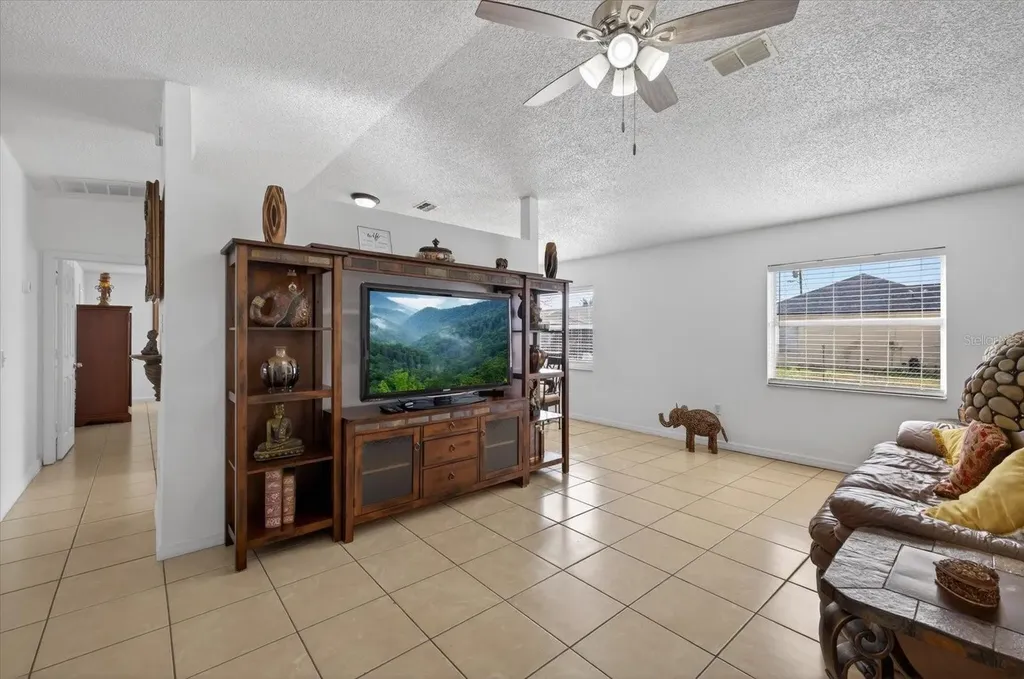 5501 Mariner Boulevard Spring Hill FL 34609