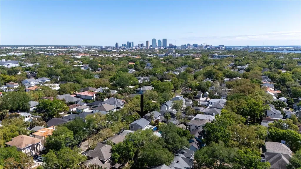 2810 W Morrison Avenue Tampa FL 33629