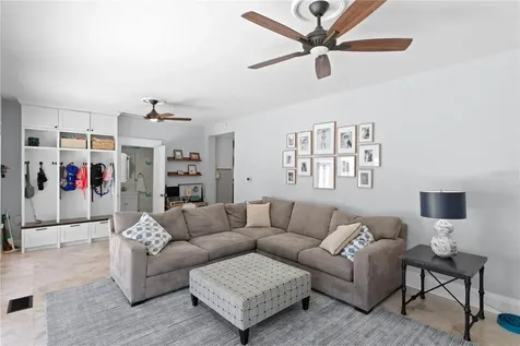 2810 W Morrison Avenue Tampa FL 33629