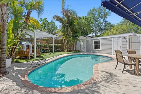 2810 W Morrison Avenue Tampa FL 33629