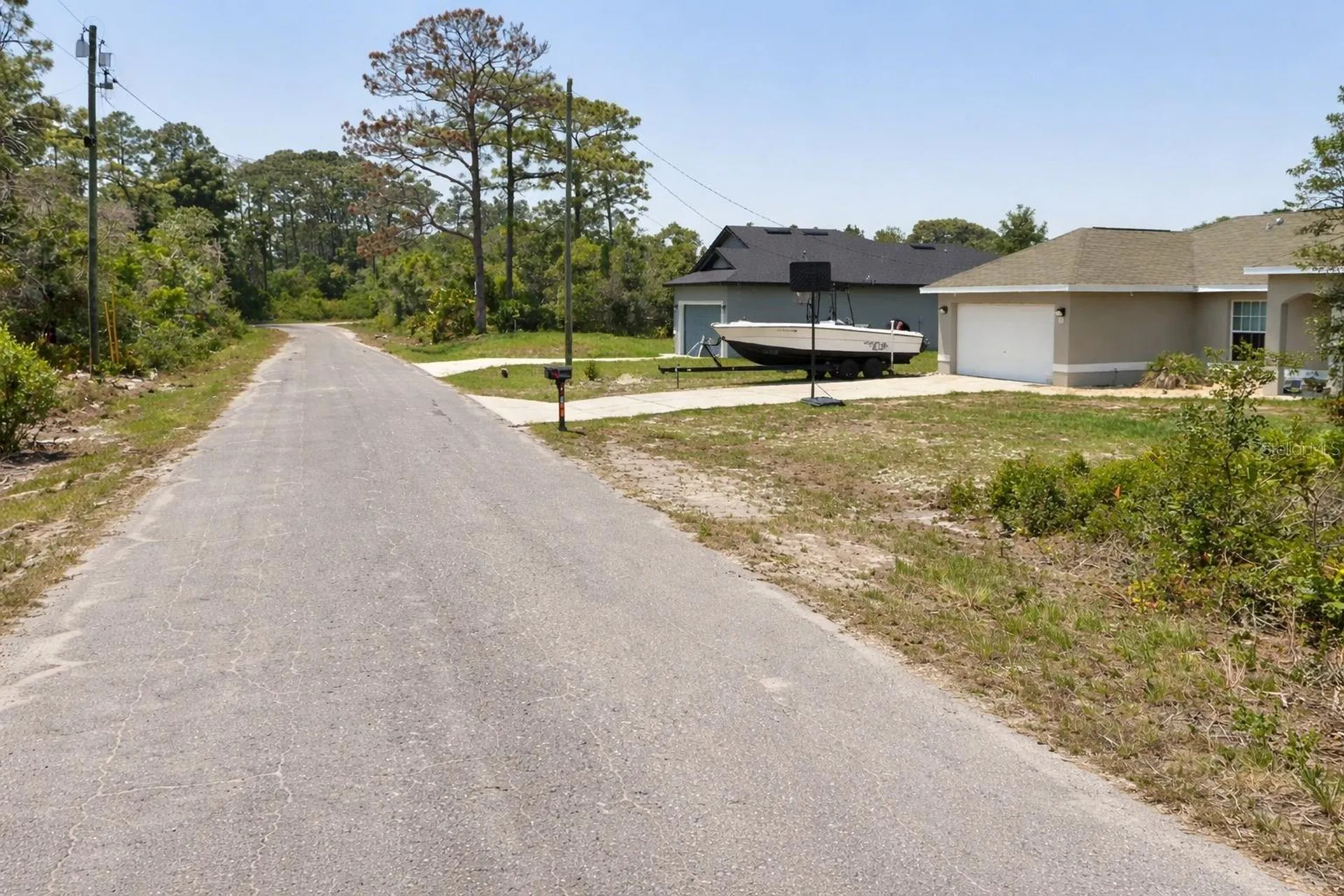 Fisher Loop Pass Ocklawaha FL 32179