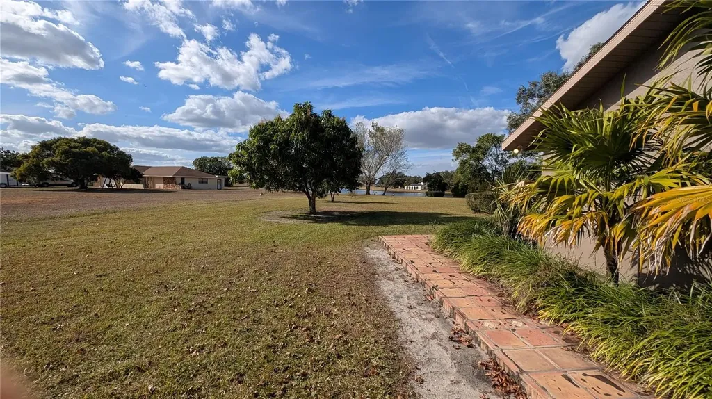 408 Lexington Drive Sebring FL 33876