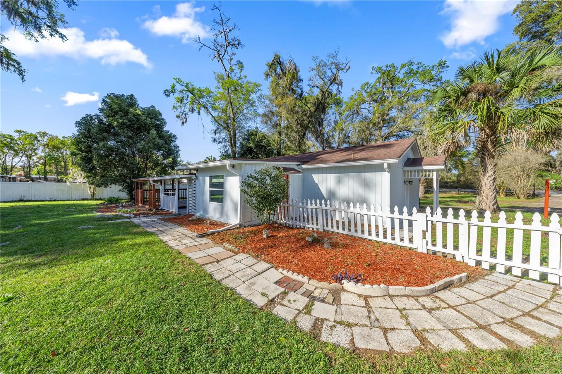 895 SW 80th Avenue Ocala FL 34481